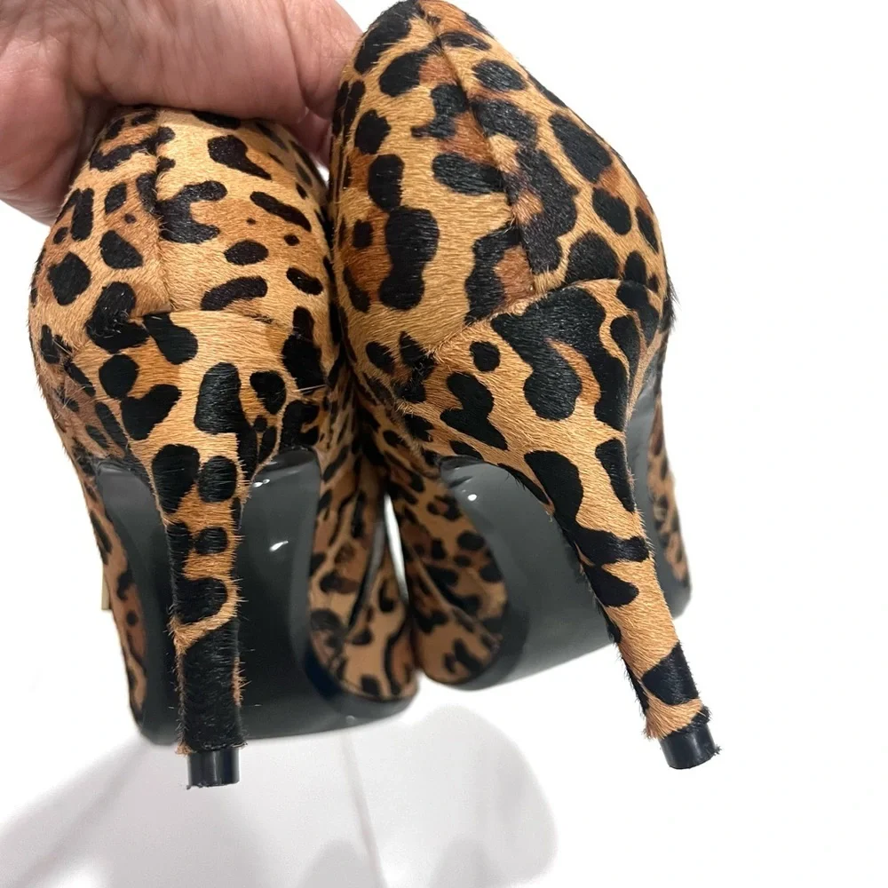 Calvin‎ Klein Jeanna Leopard Print calf hair Ankle Boots 10
